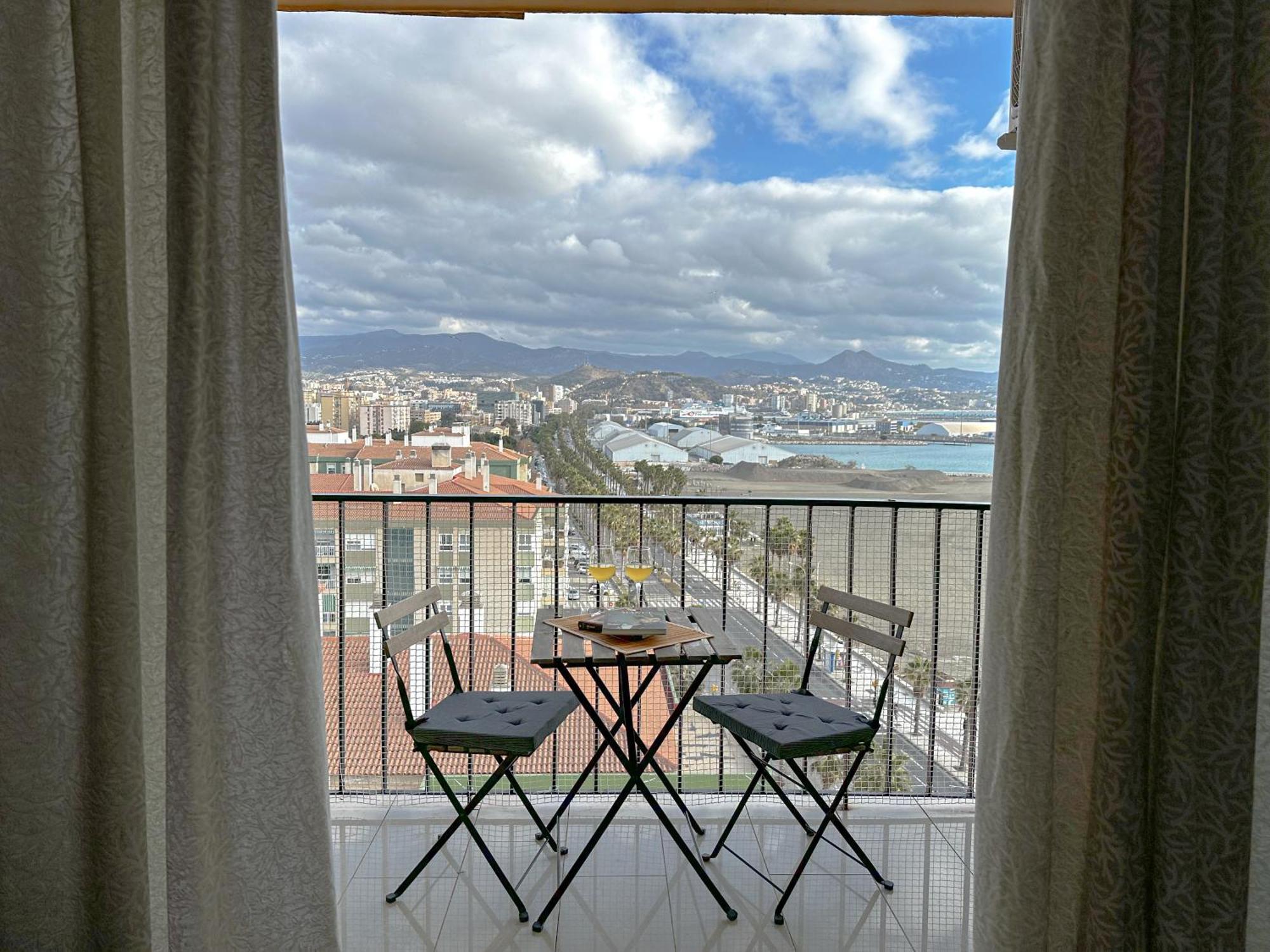 Apartamento Mirador Del Mediterraneo Málaga Exterior foto